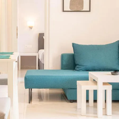 Nufaro - Center Apartment
